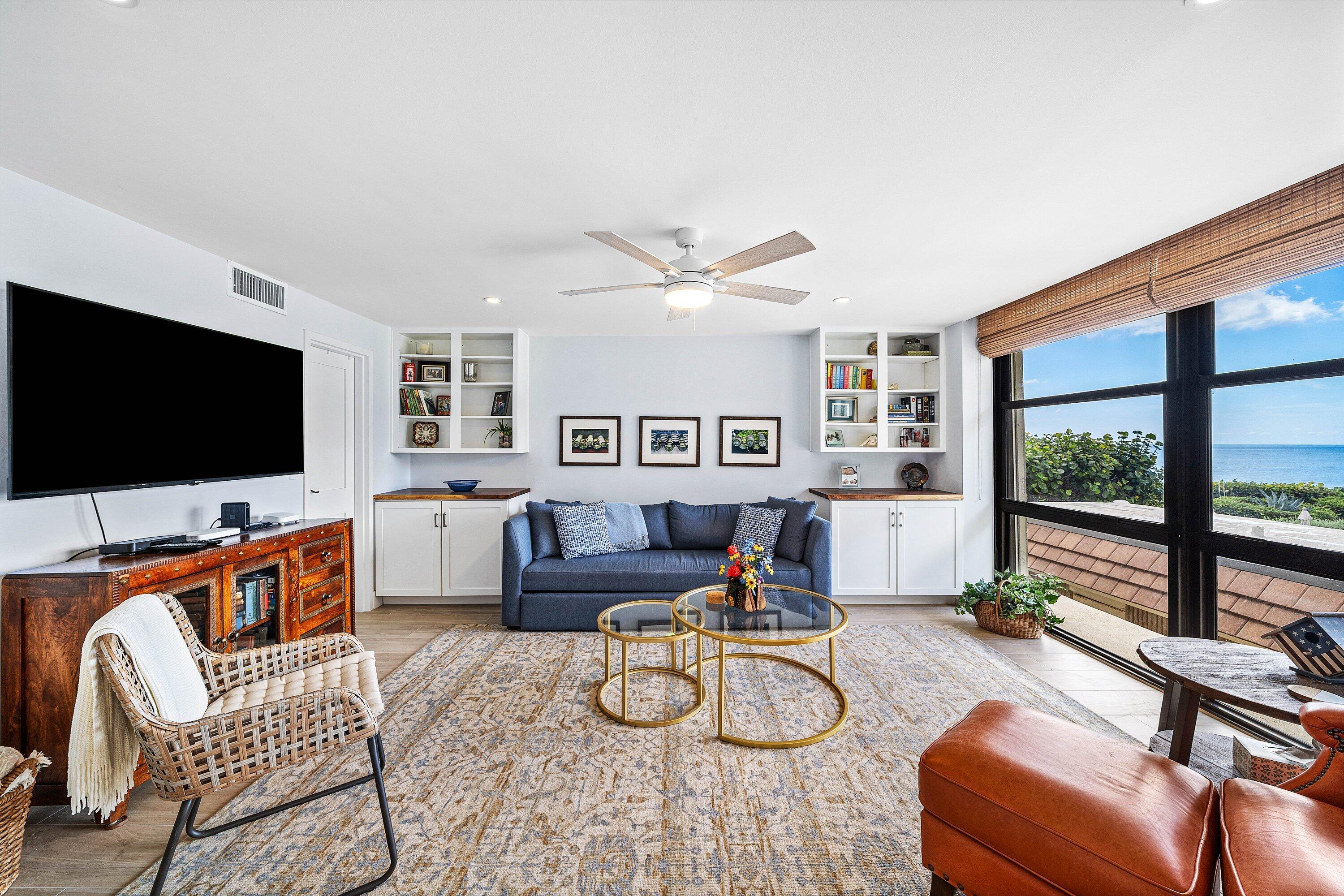 THIRTY TWO HUNDRED CONDO - Residential