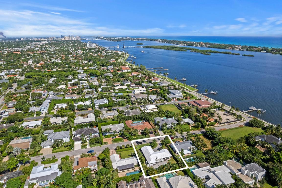 ELLAMAR - Residential Lease