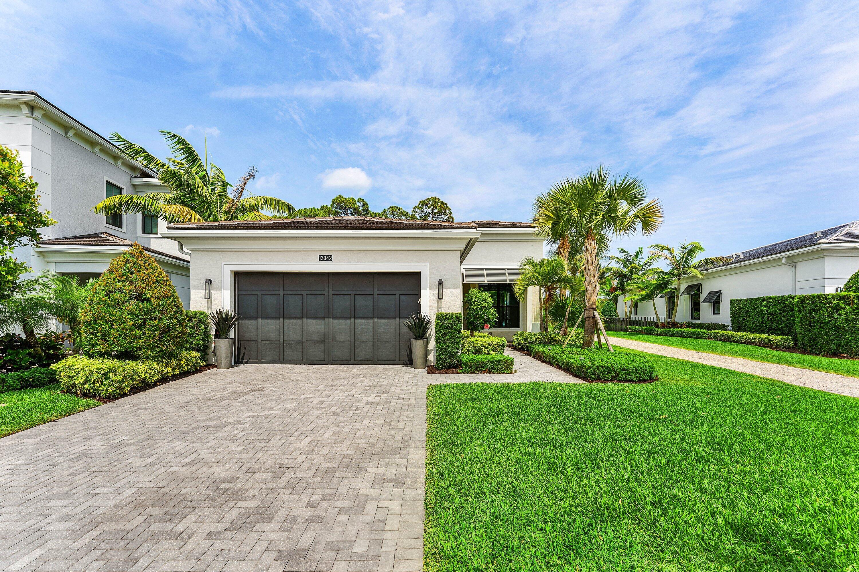 ARTISTRY - Residential