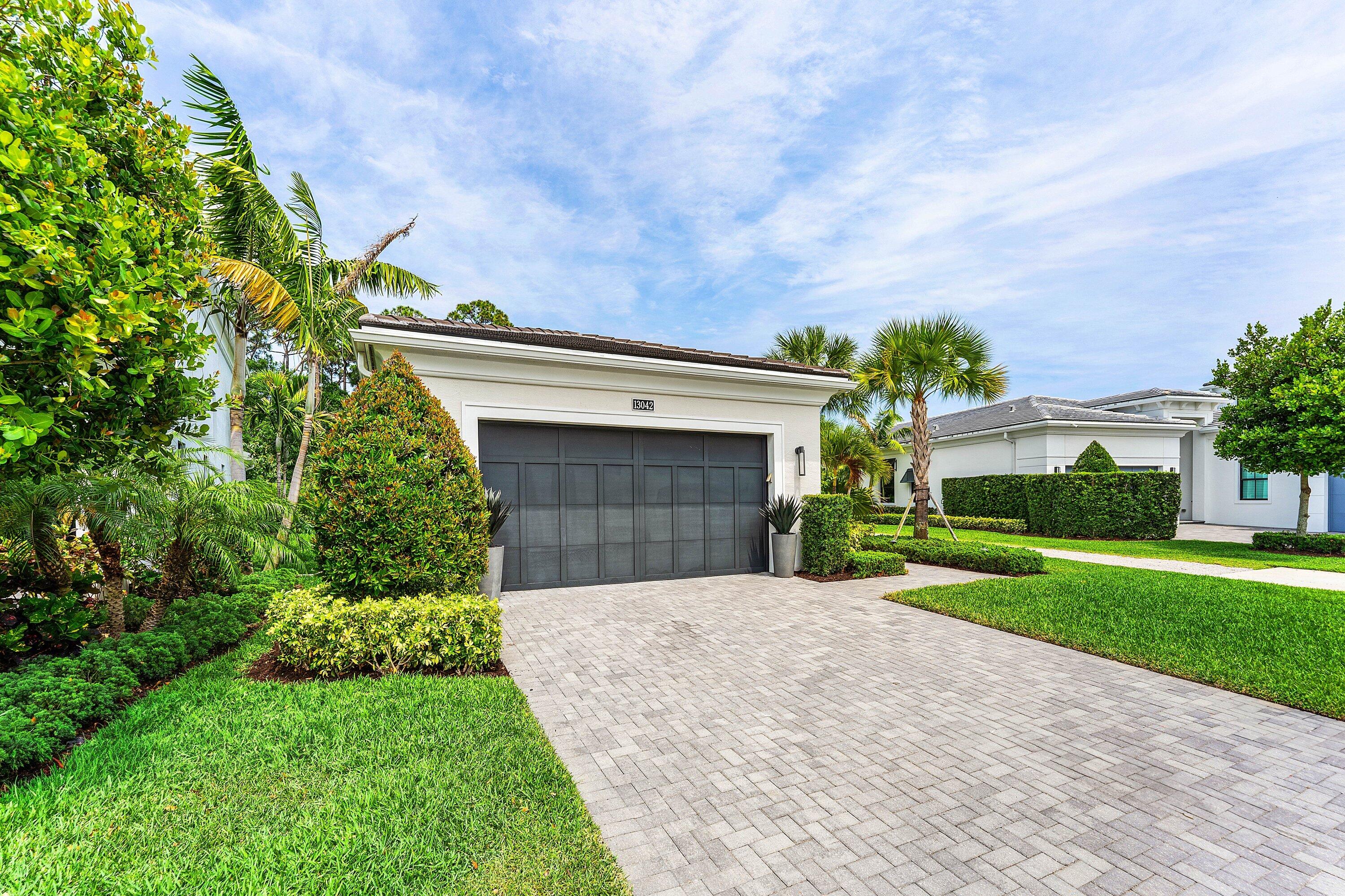 ARTISTRY - Residential