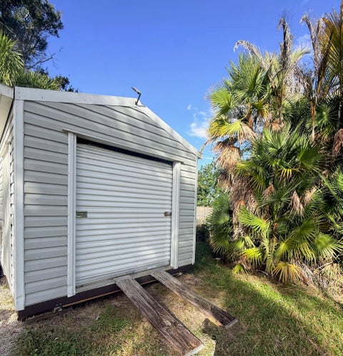 Tiny photo for 831 SE CARNIVAL Avenue, Port Saint Lucie, FL 34983 (MLS # B26091134)