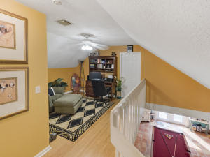 TEQUESTA COUNTRY CLUB - Residential