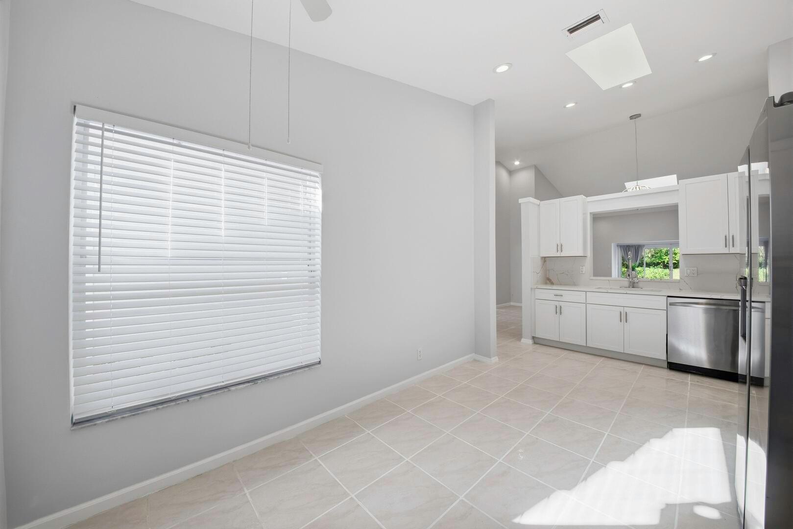 Palm Isles III - Residential