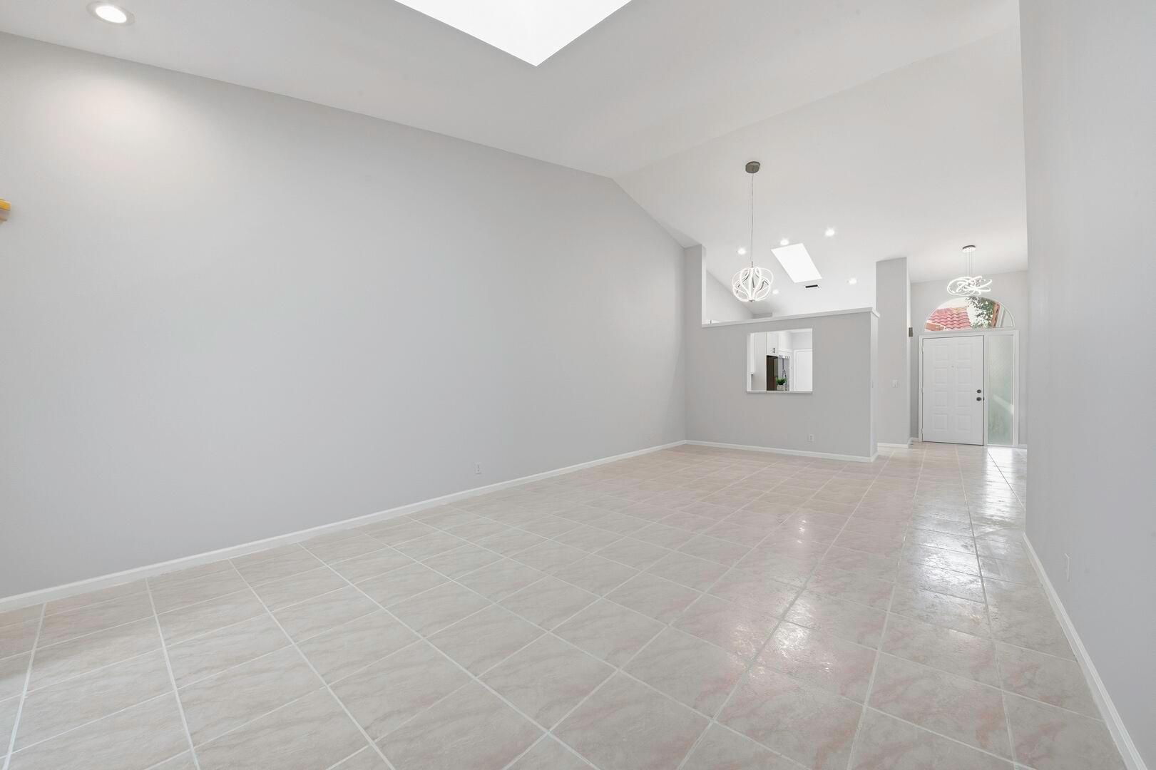 Palm Isles III - Residential