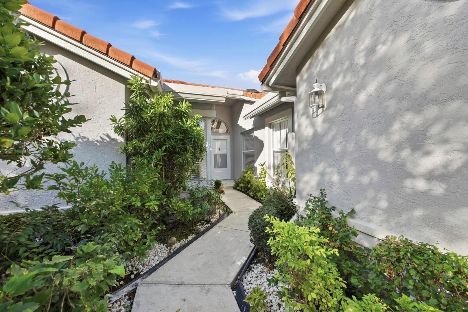 Palm Isles III - Residential