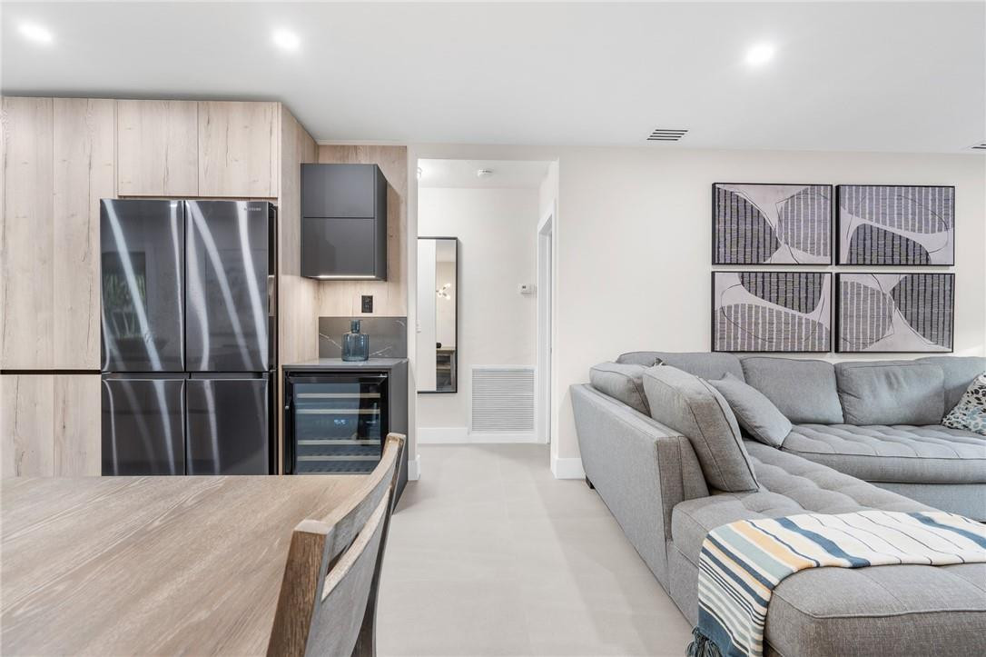 Harold A Keats Add 24-40 - Residential Lease