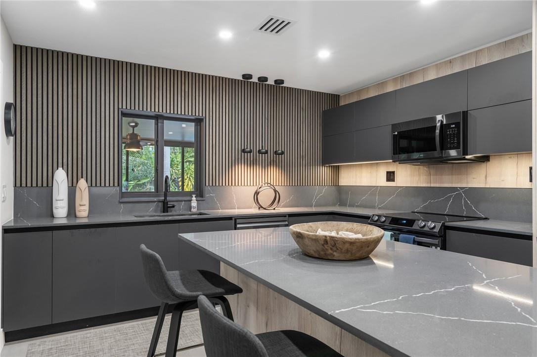 Harold A Keats Add 24-40 - Residential Lease