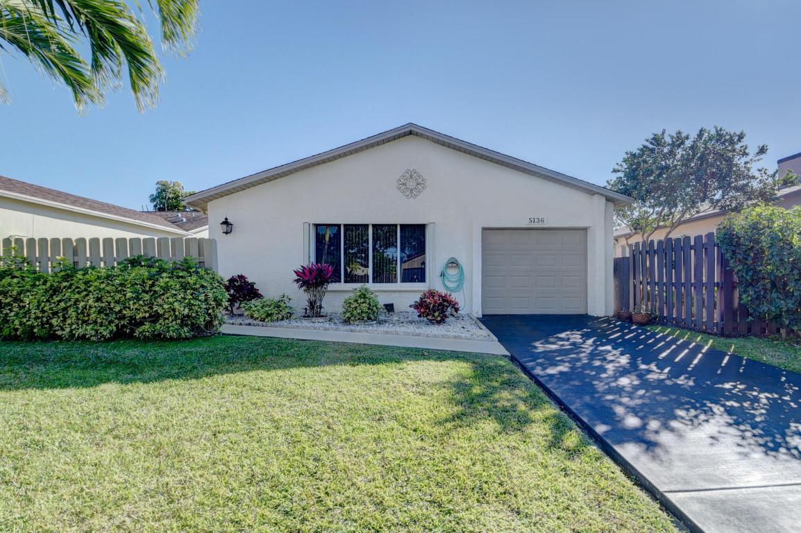 MIRROR LAKES 2 - Residential