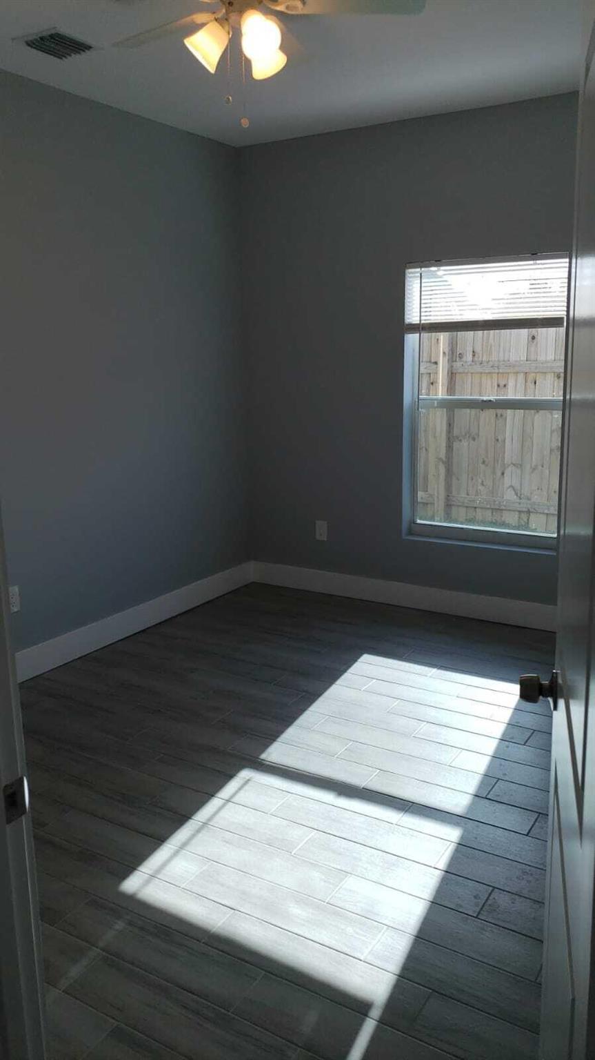 MONTICELLO PARK AMENDED PLAT - Residential Lease