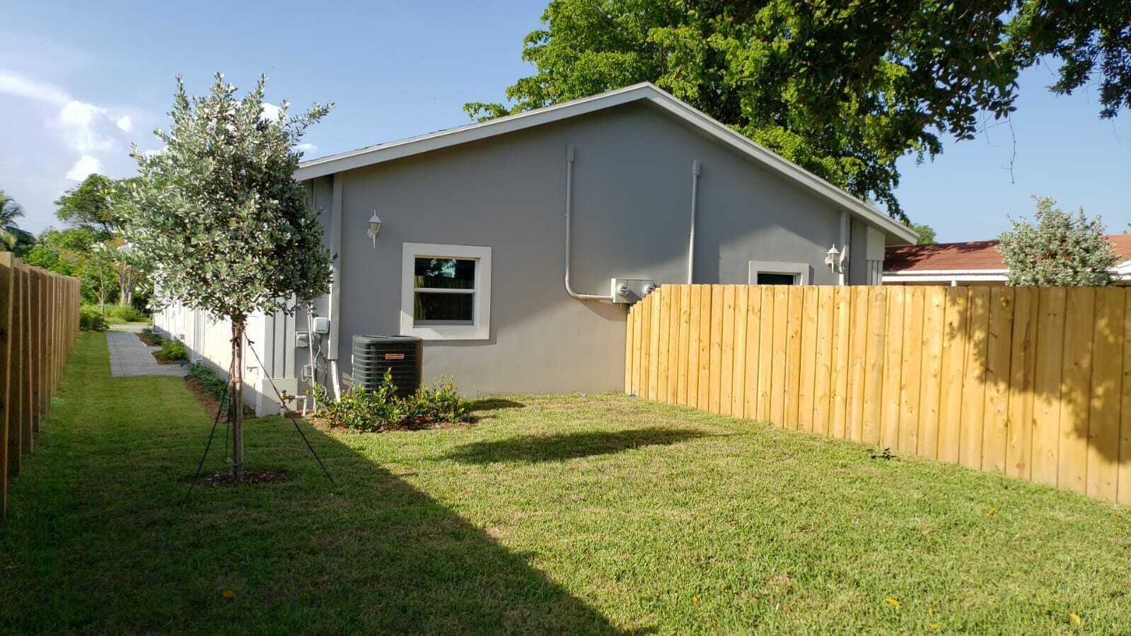 MONTICELLO PARK AMENDED PLAT - Residential Lease