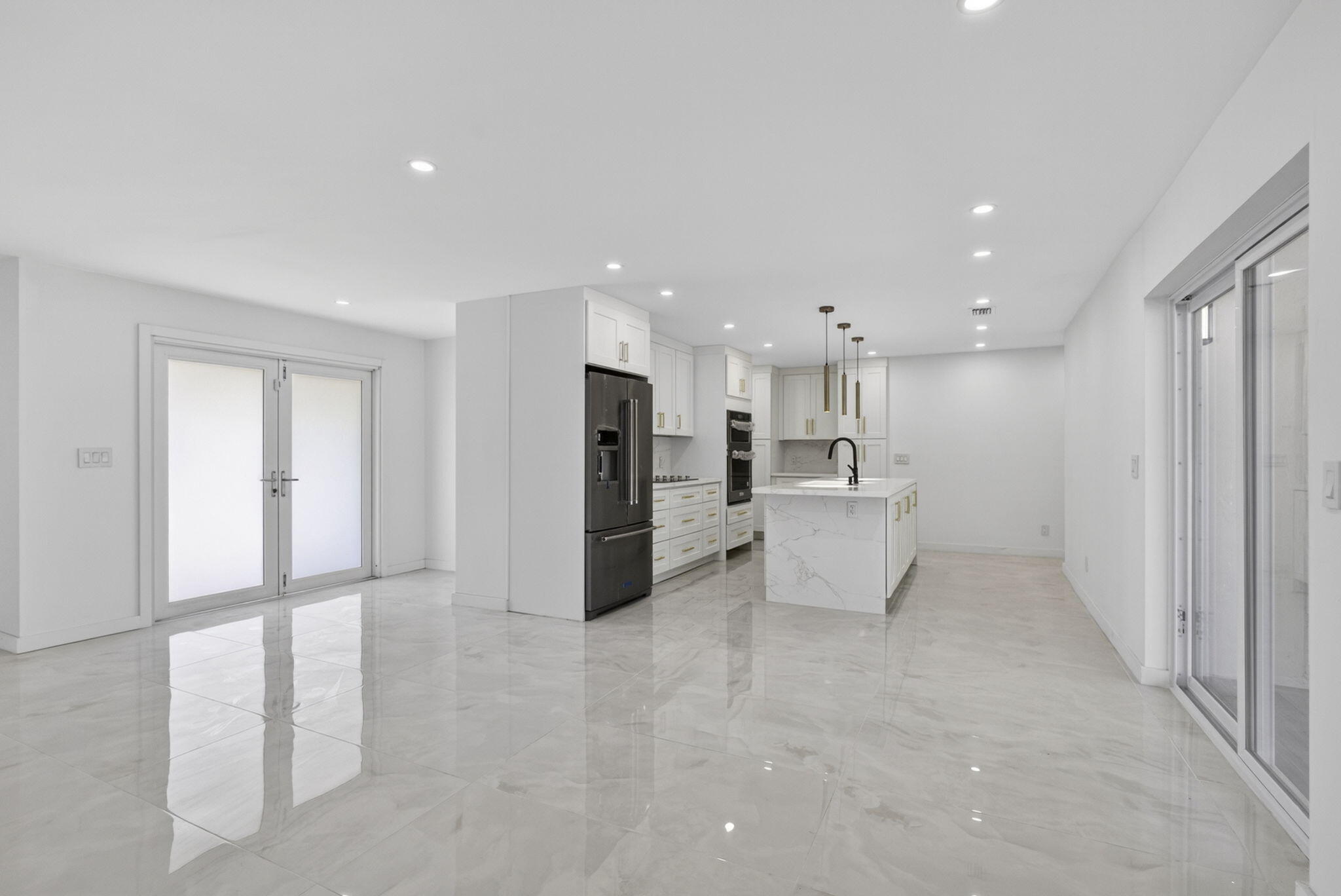 SOUTH SHORE 1 OF WELLINGTON - Residential