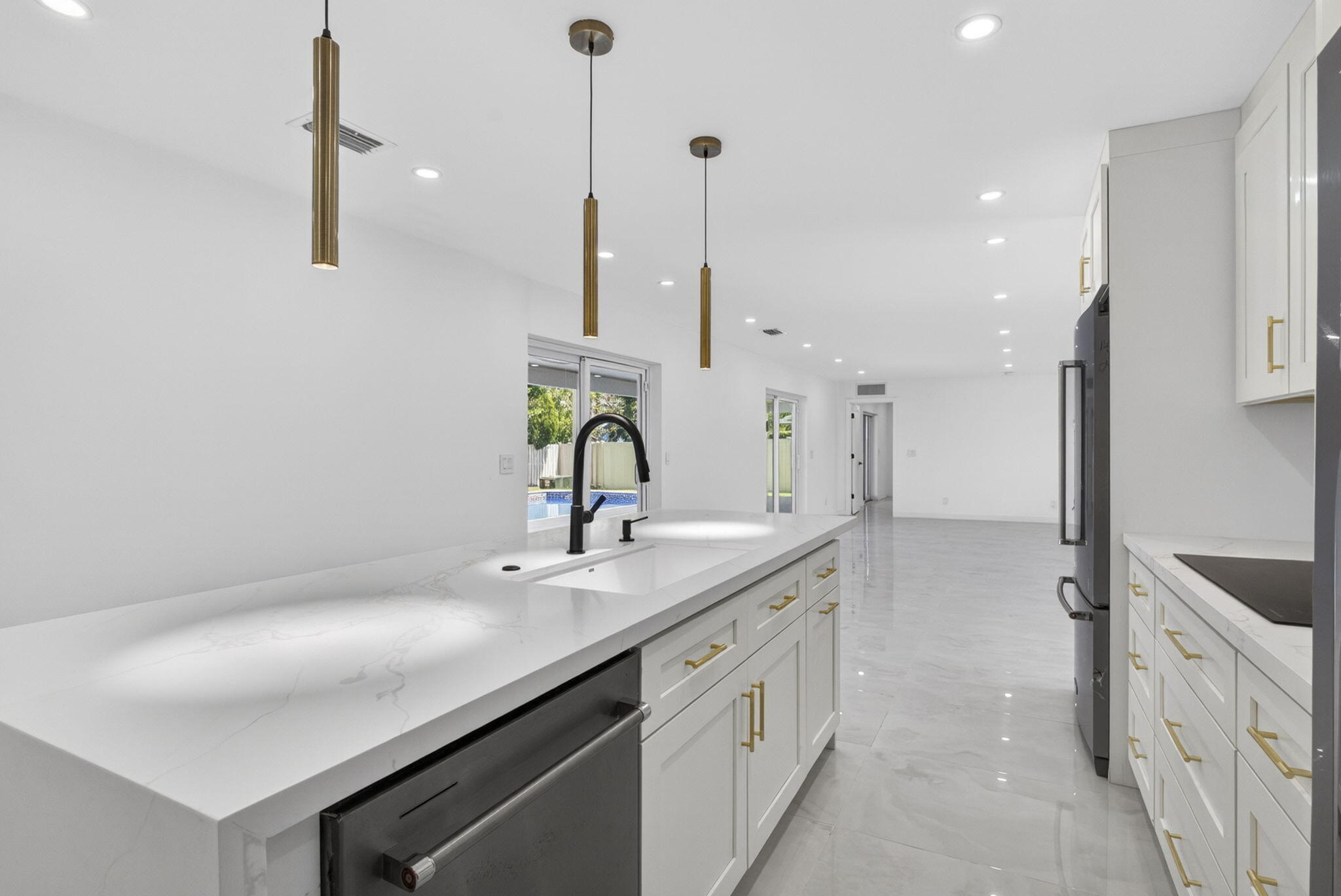 SOUTH SHORE 1 OF WELLINGTON - Residential