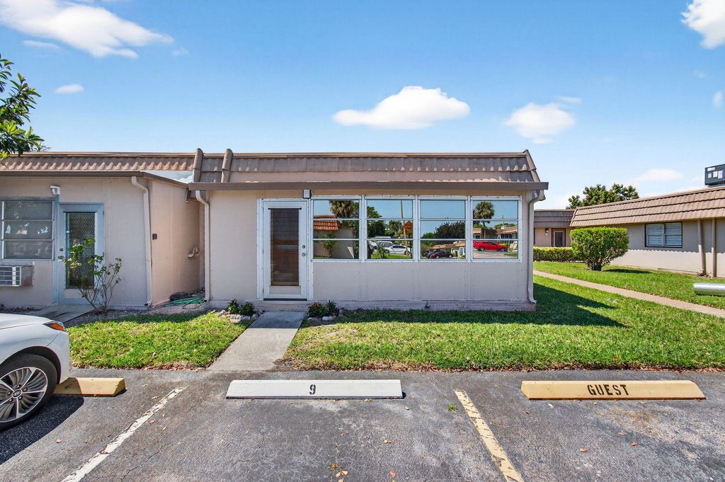 Photo of 225 Seville Boulevard #J, Delray Beach, FL 33446 (MLS # B26007900)