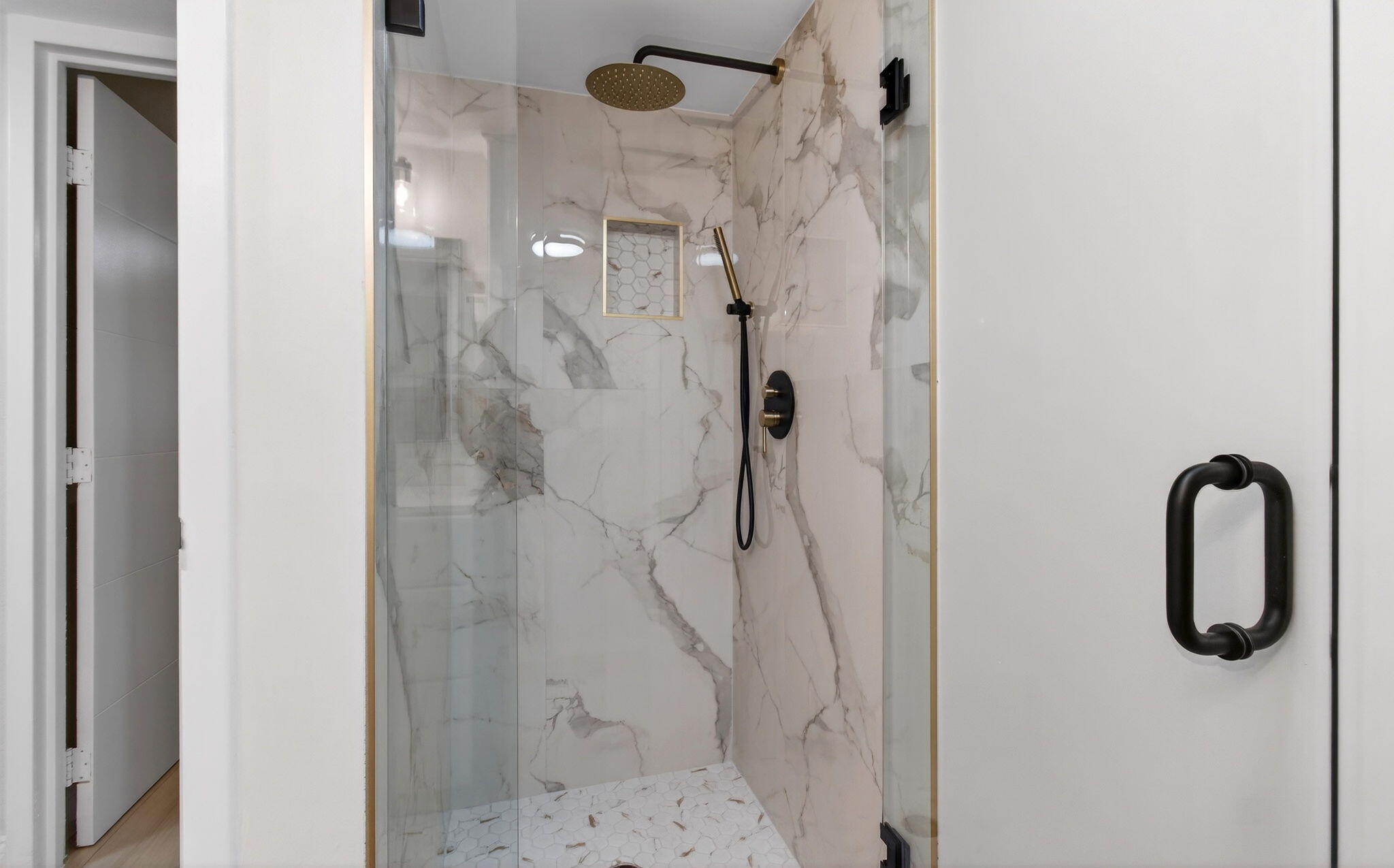 KINGS POINT SEVILLE A THRU O CONDOS - Residential