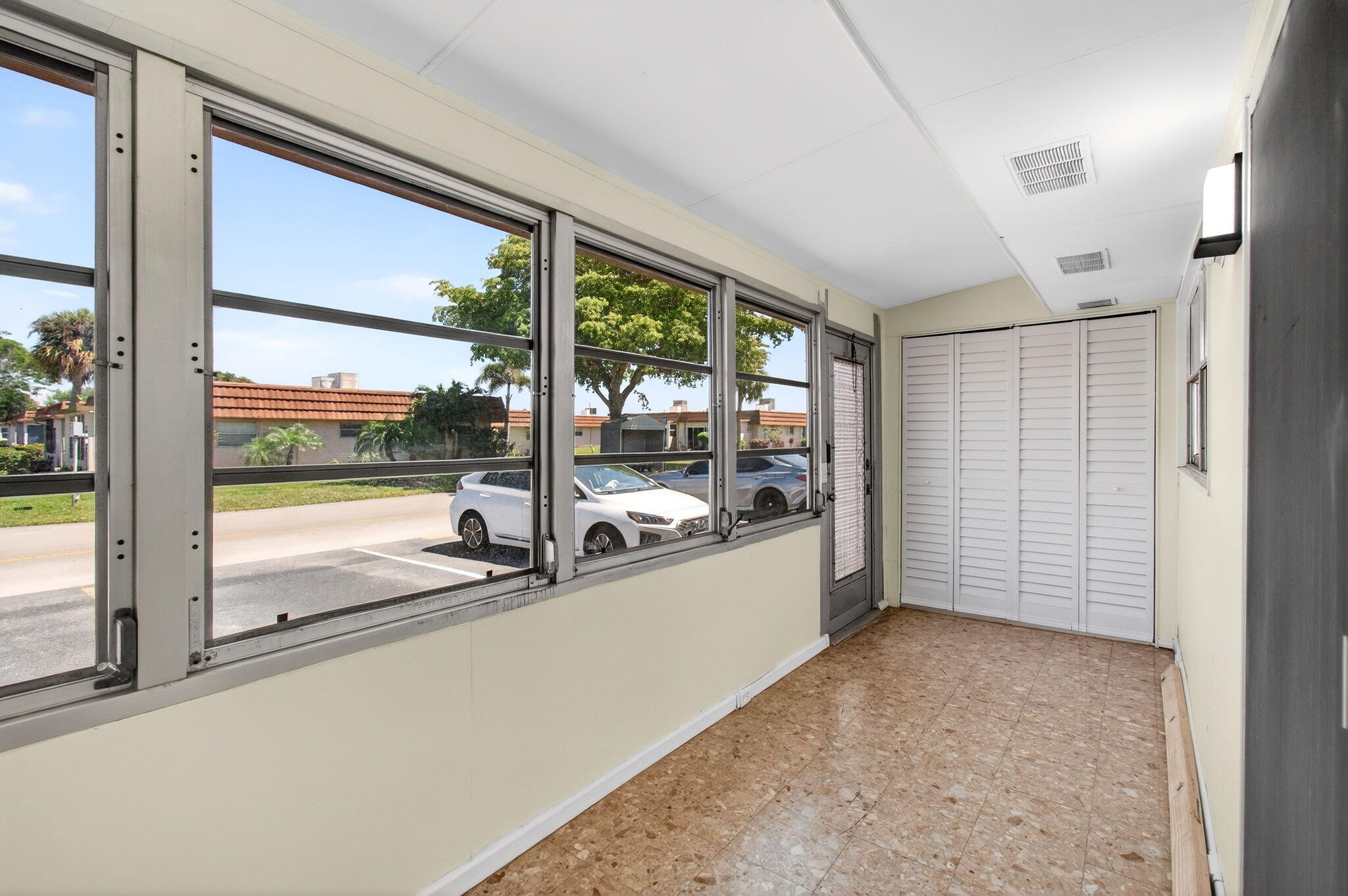 KINGS POINT SEVILLE A THRU O CONDOS - Residential