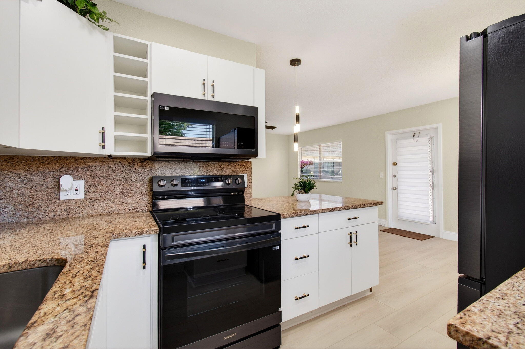 KINGS POINT SEVILLE A THRU O CONDOS - Residential