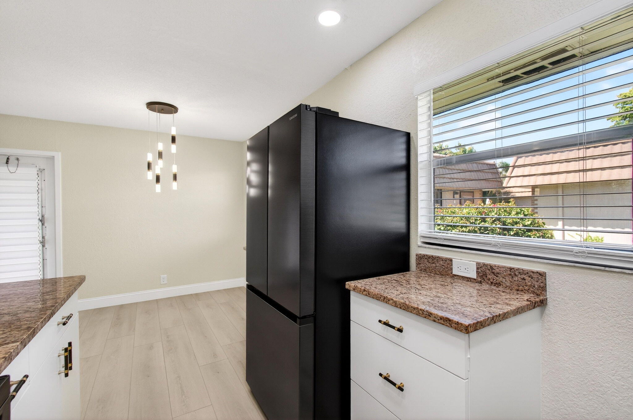 KINGS POINT SEVILLE A THRU O CONDOS - Residential