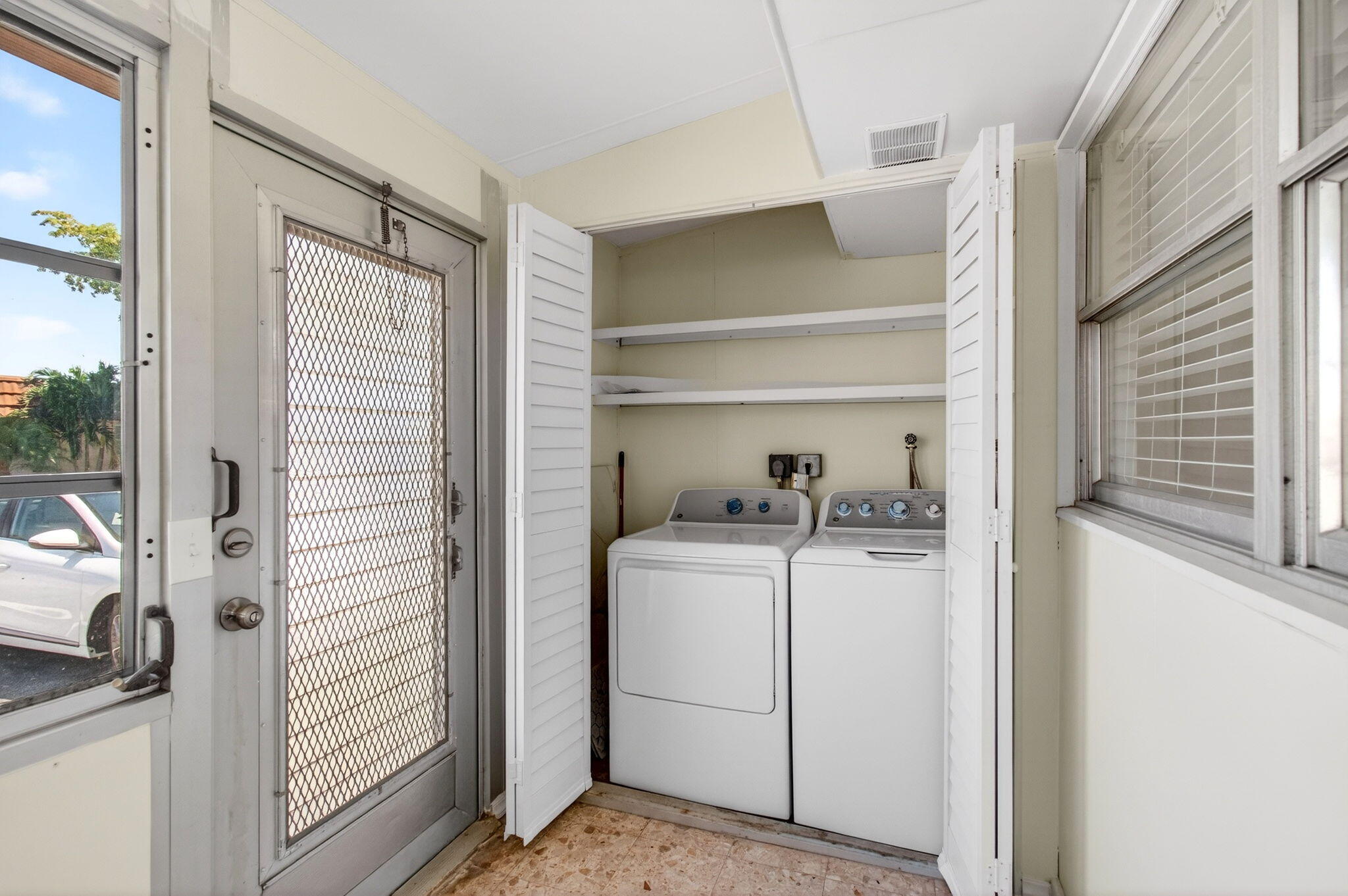 KINGS POINT SEVILLE A THRU O CONDOS - Residential