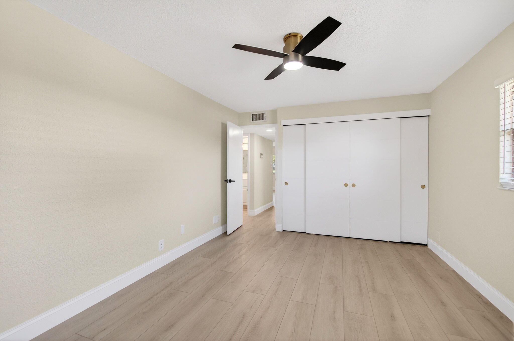 KINGS POINT SEVILLE A THRU O CONDOS - Residential