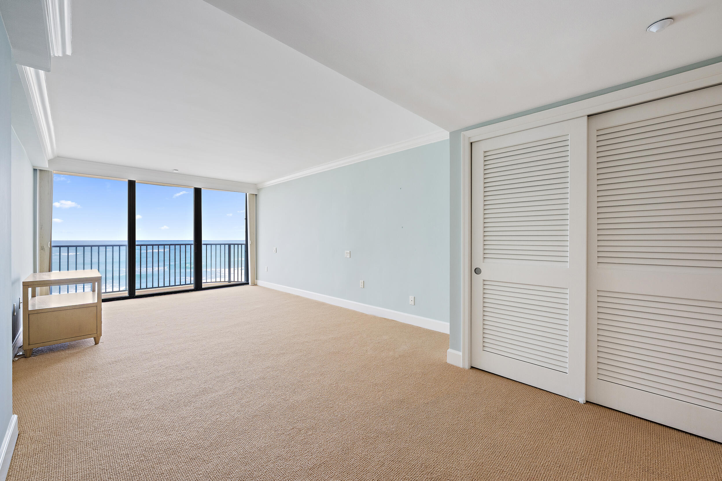 Ocean Towers - Residential