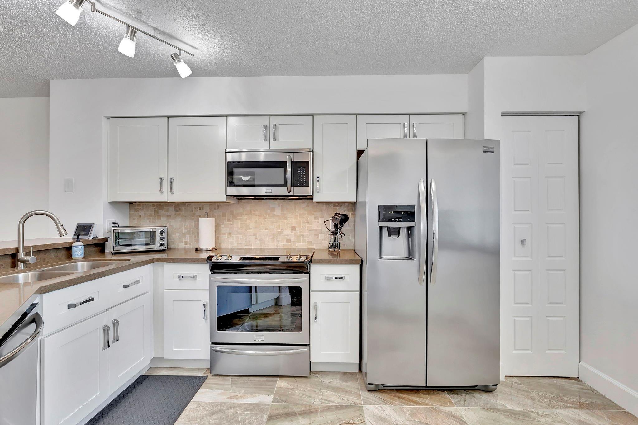 Cypress Bend - Residential