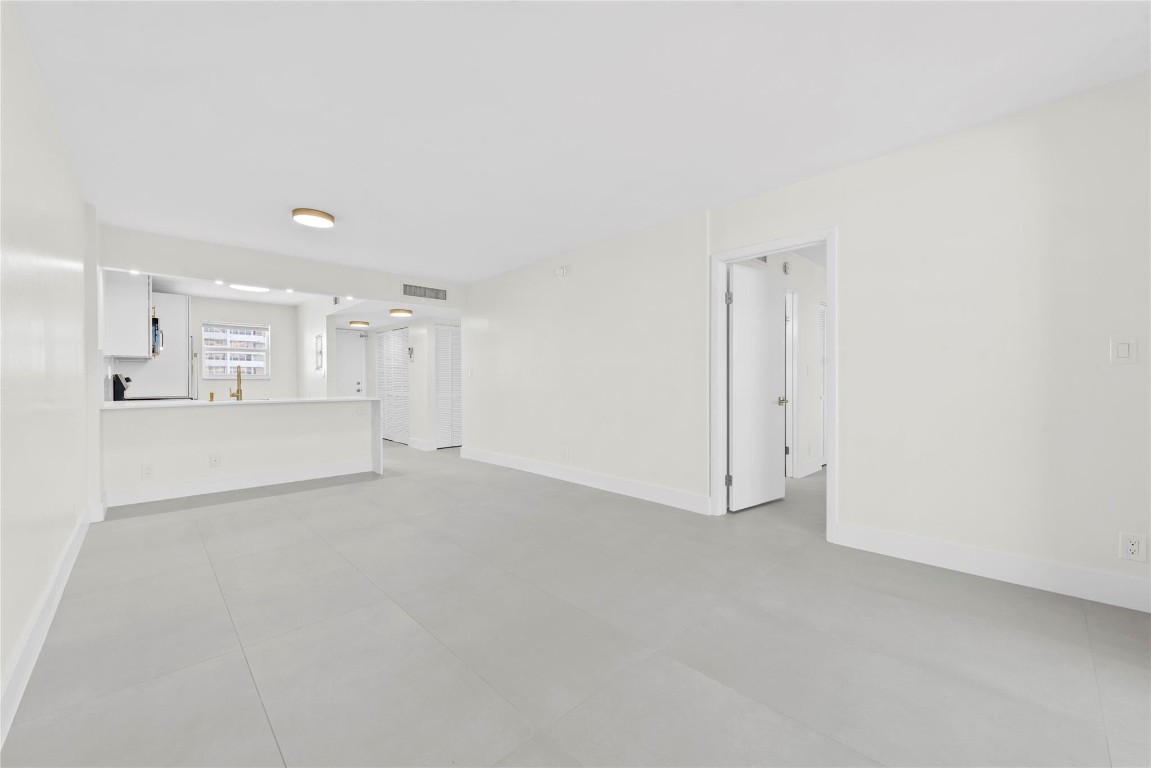 Delphi Towers - Residential Lease