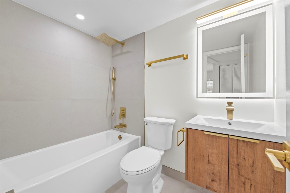 Delphi Towers - Residential Lease