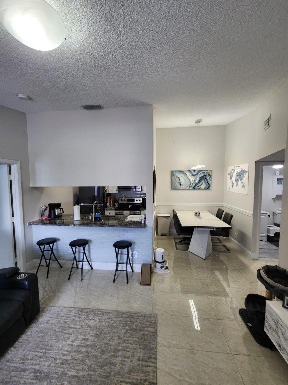 BOCA COVE - Residential