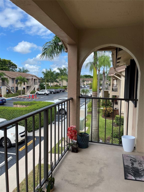 BOCA COVE - Residential