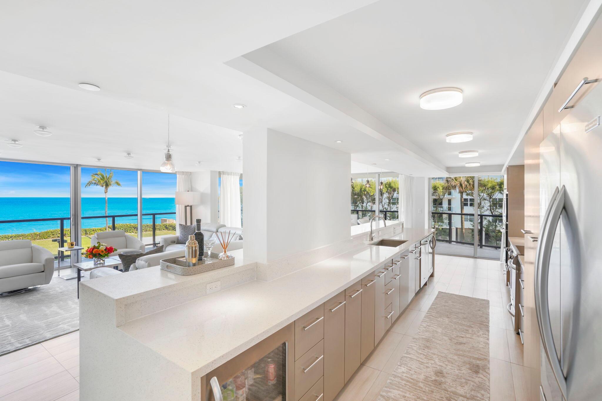 HALCYON OF PALM BEACH - Residential