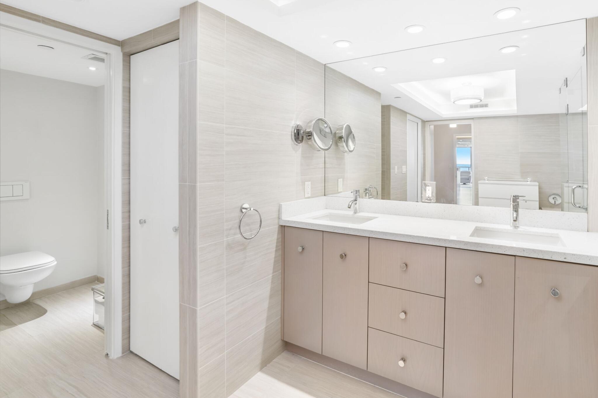 HALCYON OF PALM BEACH - Residential