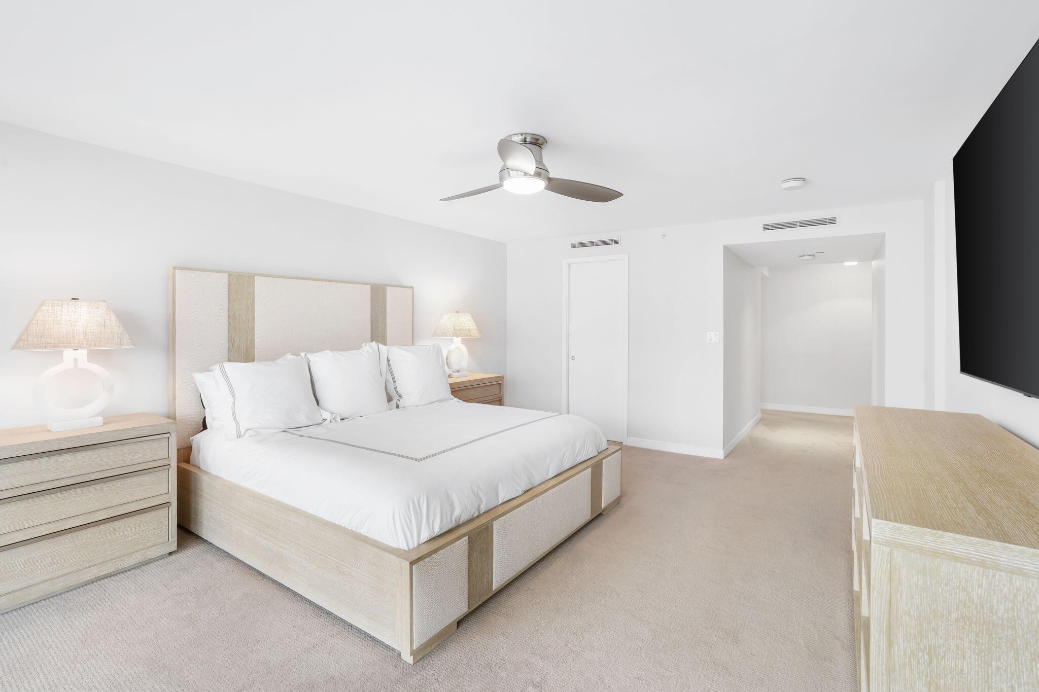 HALCYON OF PALM BEACH - Residential