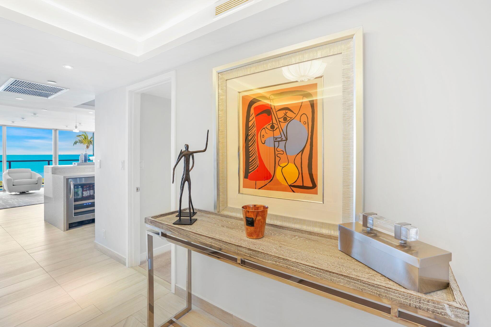 HALCYON OF PALM BEACH - Residential