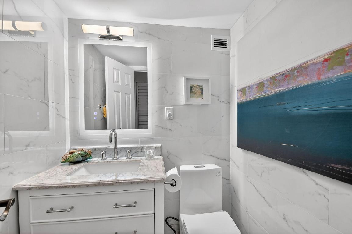 PATRICIAN OF PALM BEACH CONDO - Residential