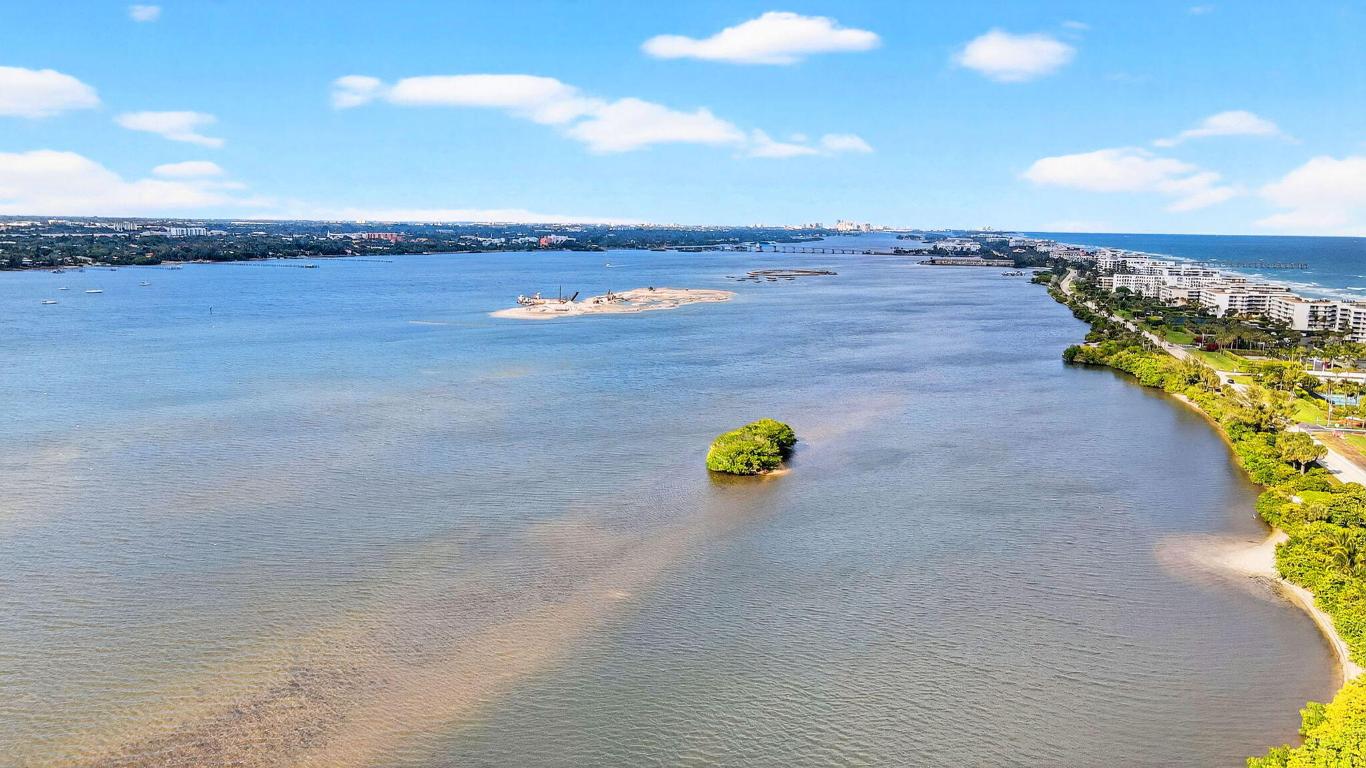 PATRICIAN OF PALM BEACH CONDO - Residential