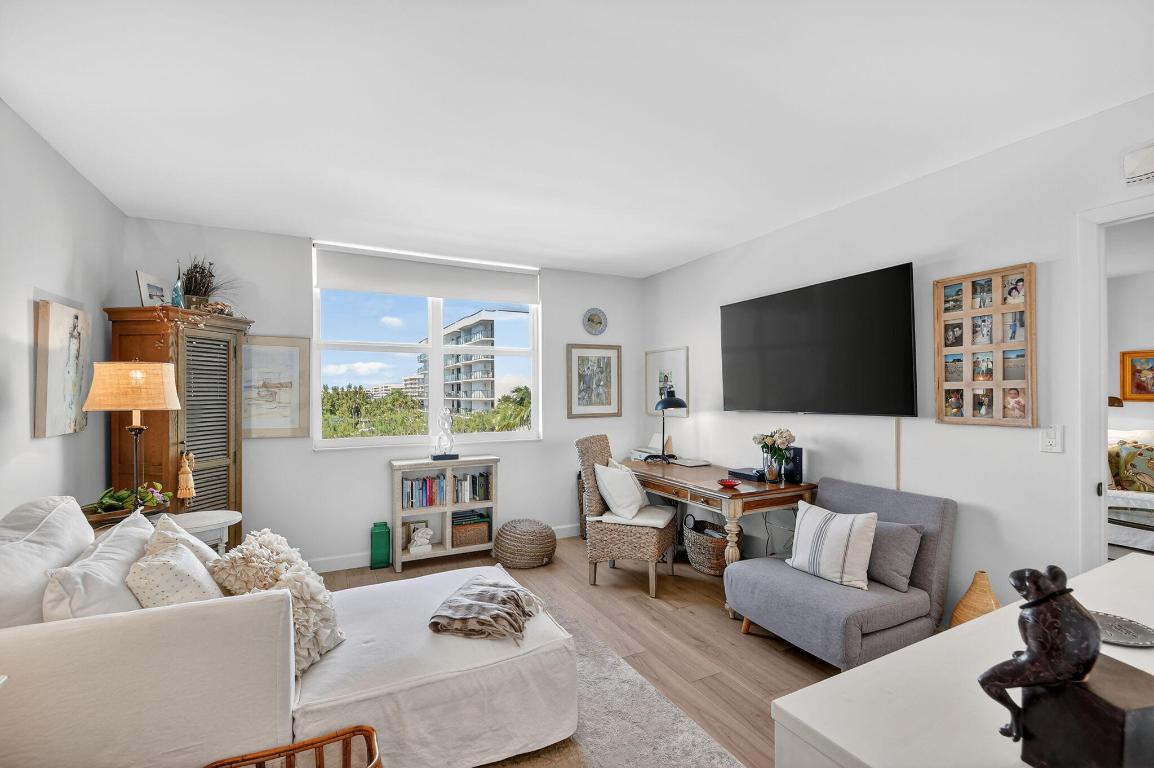 PATRICIAN OF PALM BEACH CONDO - Residential