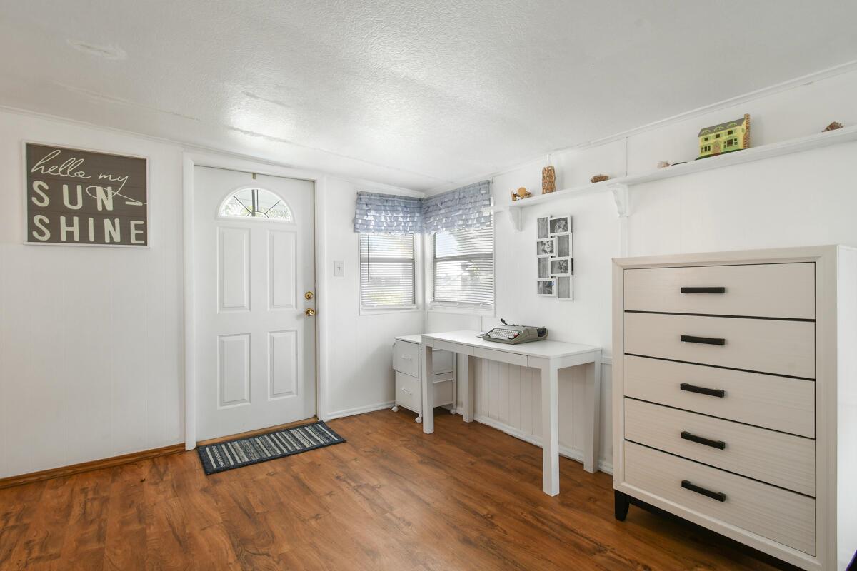 HIDDEN HARBOUR CONDO - Residential