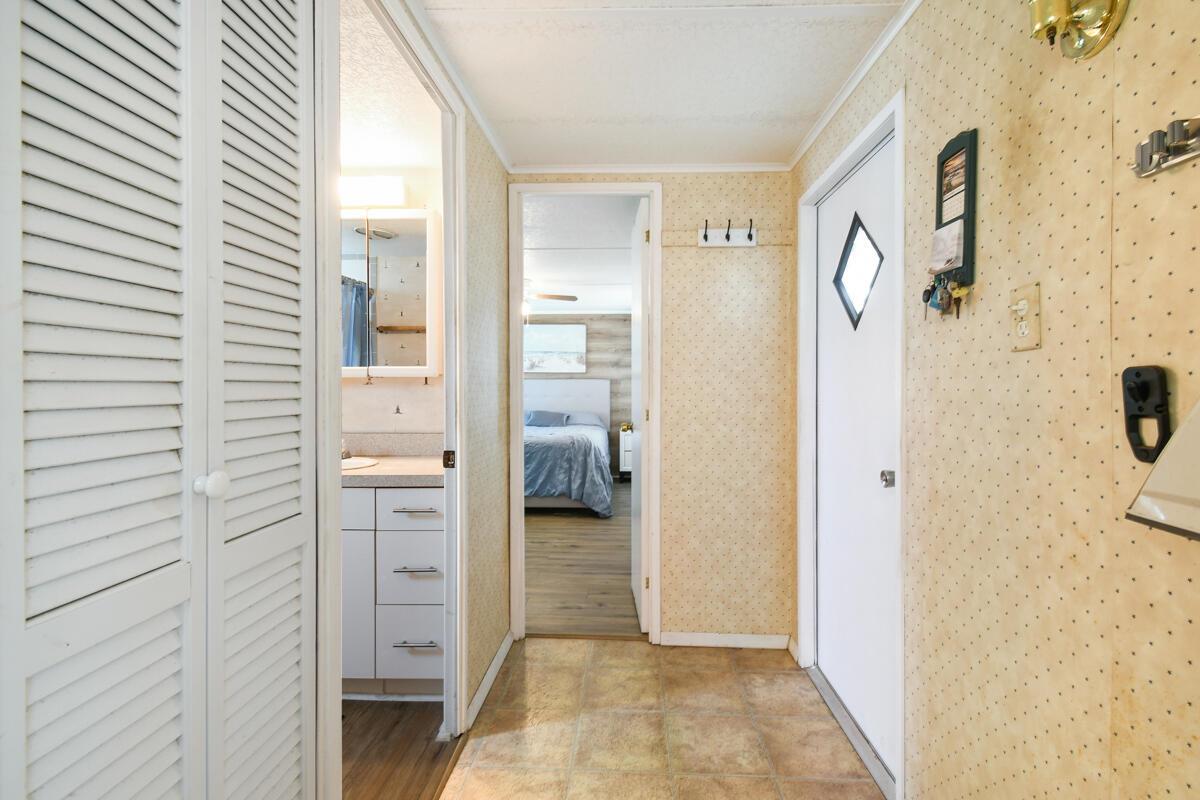 HIDDEN HARBOUR CONDO - Residential