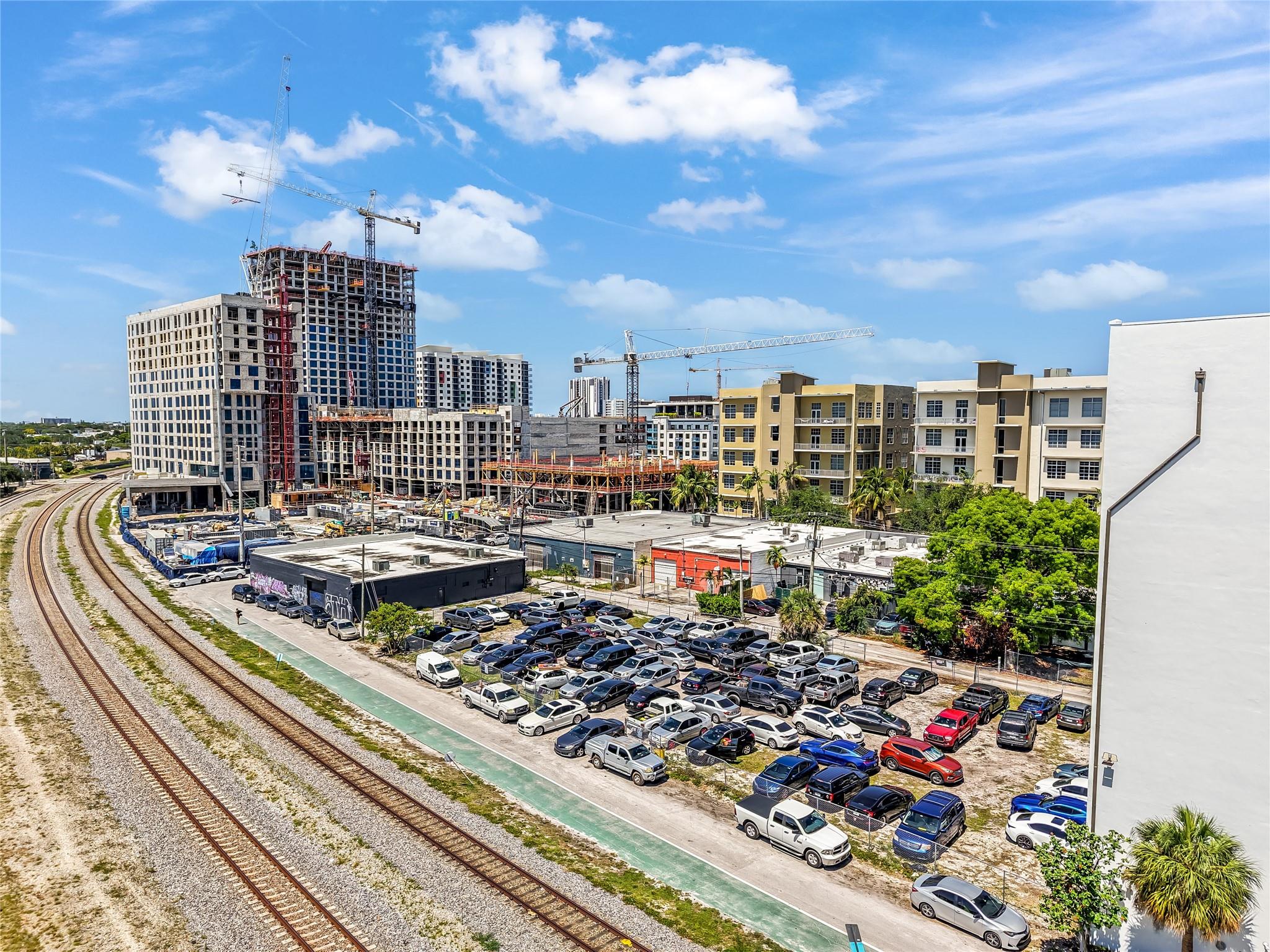 114 NW 5th St