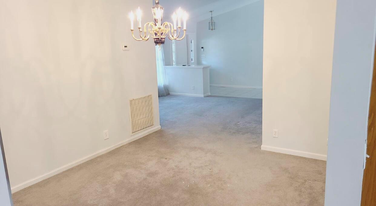 PINEWOOD GROVE OF WELLING - Residential Lease