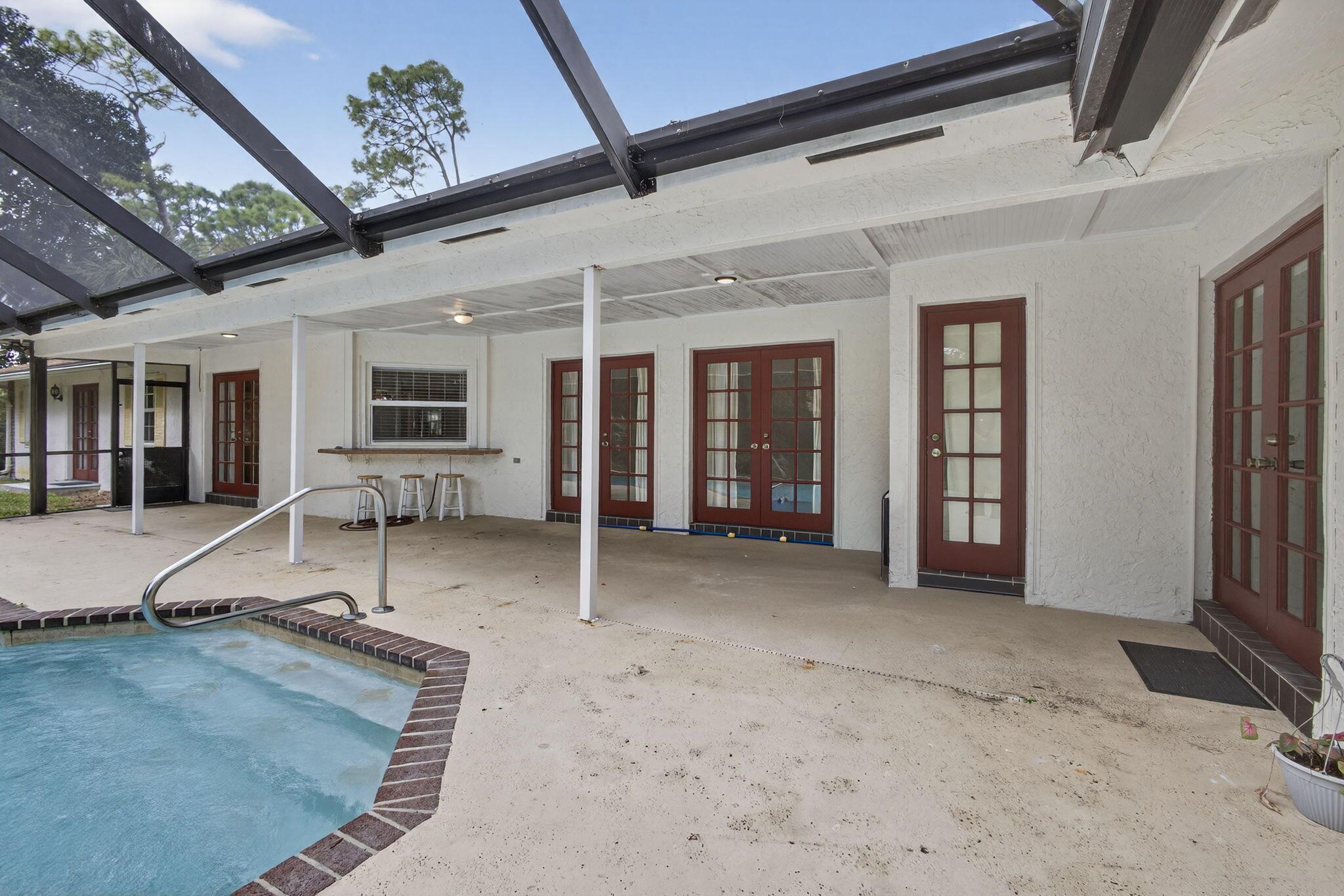 PINEWOOD GROVE OF WELLING - Residential Lease