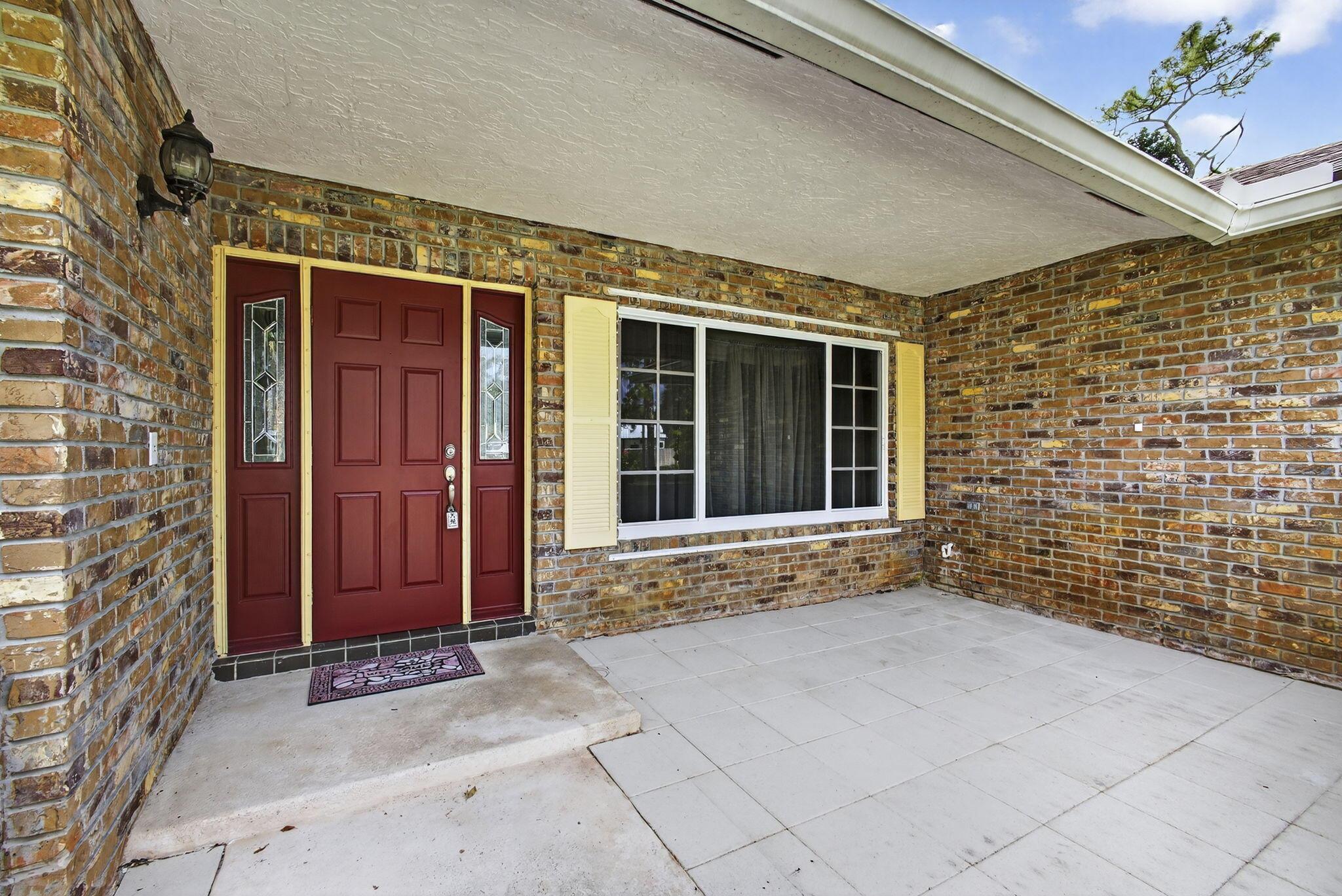 PINEWOOD GROVE OF WELLING - Residential Lease