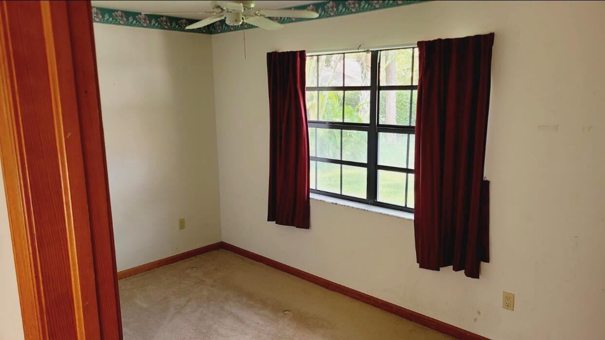 PINEWOOD GROVE OF WELLING - Residential Lease