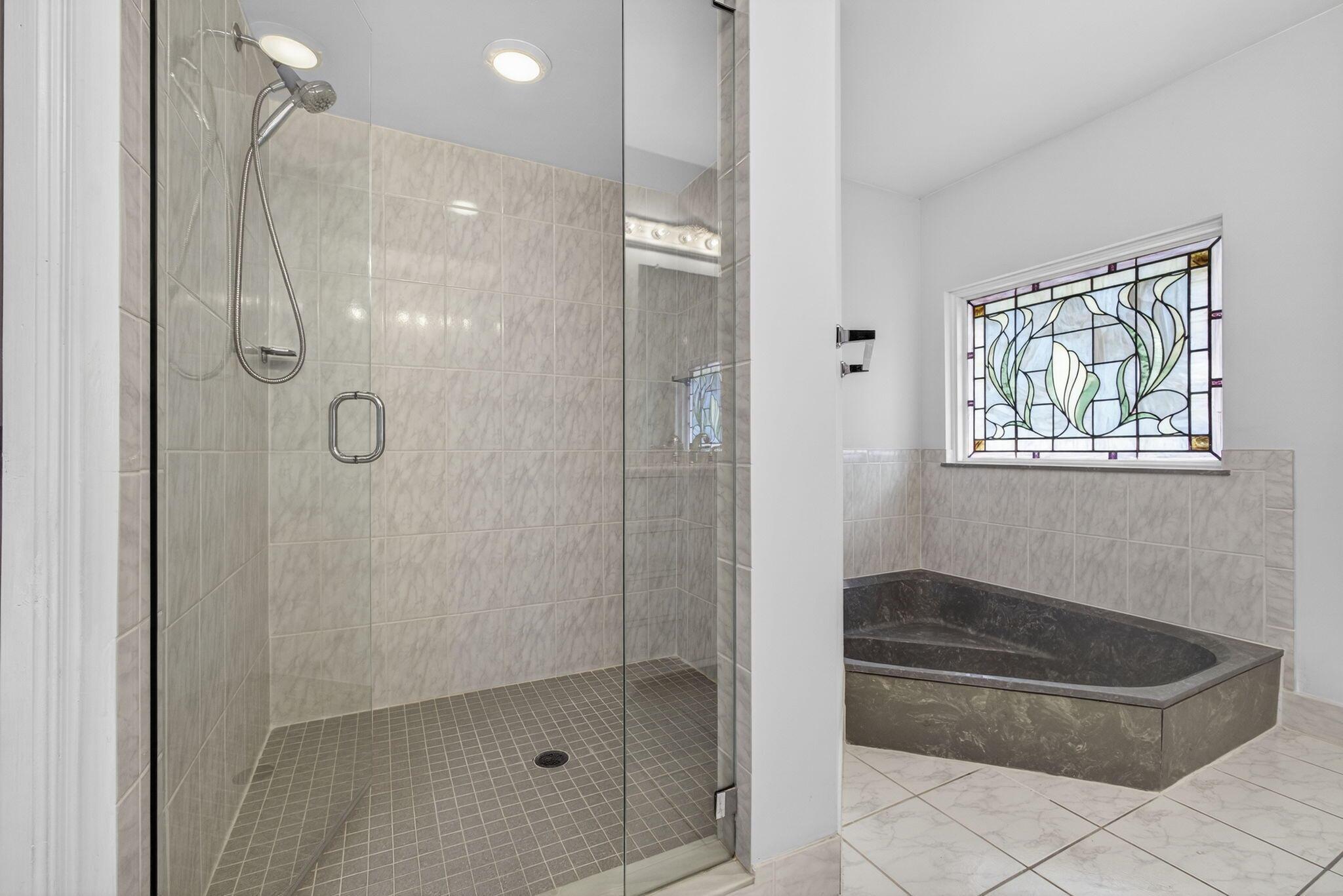 PINEWOOD GROVE OF WELLING - Residential Lease