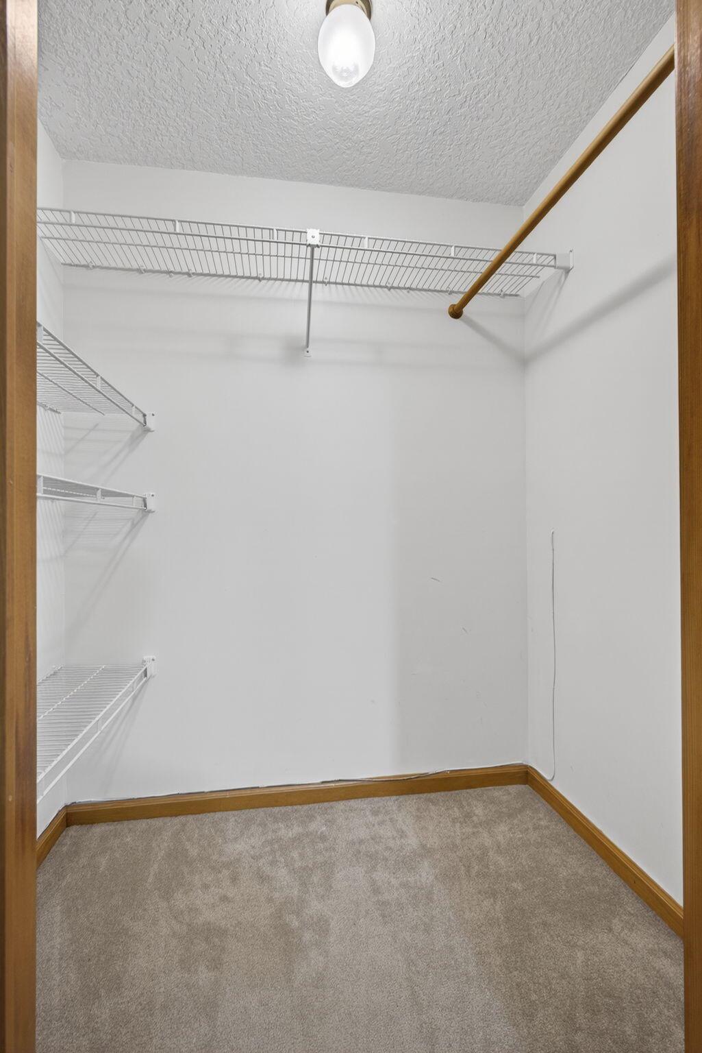 PINEWOOD GROVE OF WELLING - Residential Lease