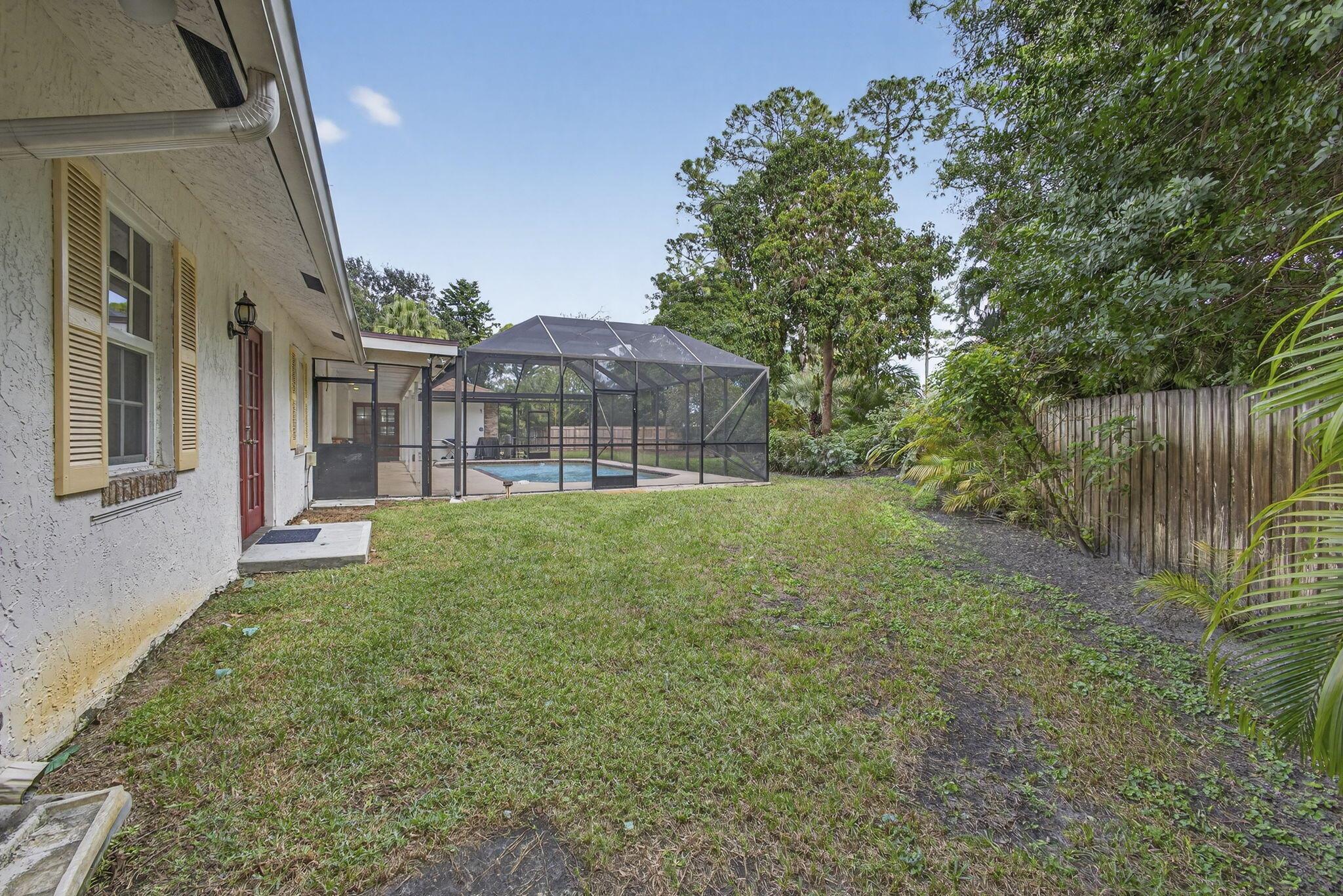 PINEWOOD GROVE OF WELLING - Residential Lease