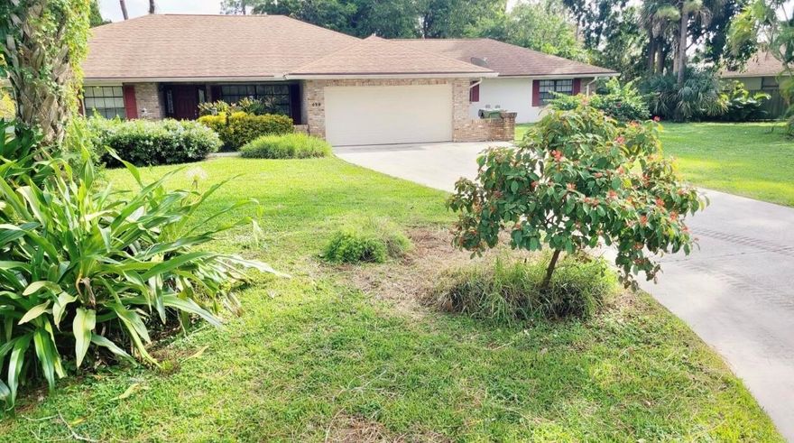 Beautiful, pool home in desirable Pinewood Grove of Wellington on a cul de sac lot.  5 bedrooms and 3 baths. Open kitchen with stainless steel appliances. Huge playroom with game pool table and other games. Formal living room/dining rm. Family room with French doors opening onto the screen pool. Bathrooms are updated. 2 car garage. Great area! Tenant pays pool maintenance and lawn service.