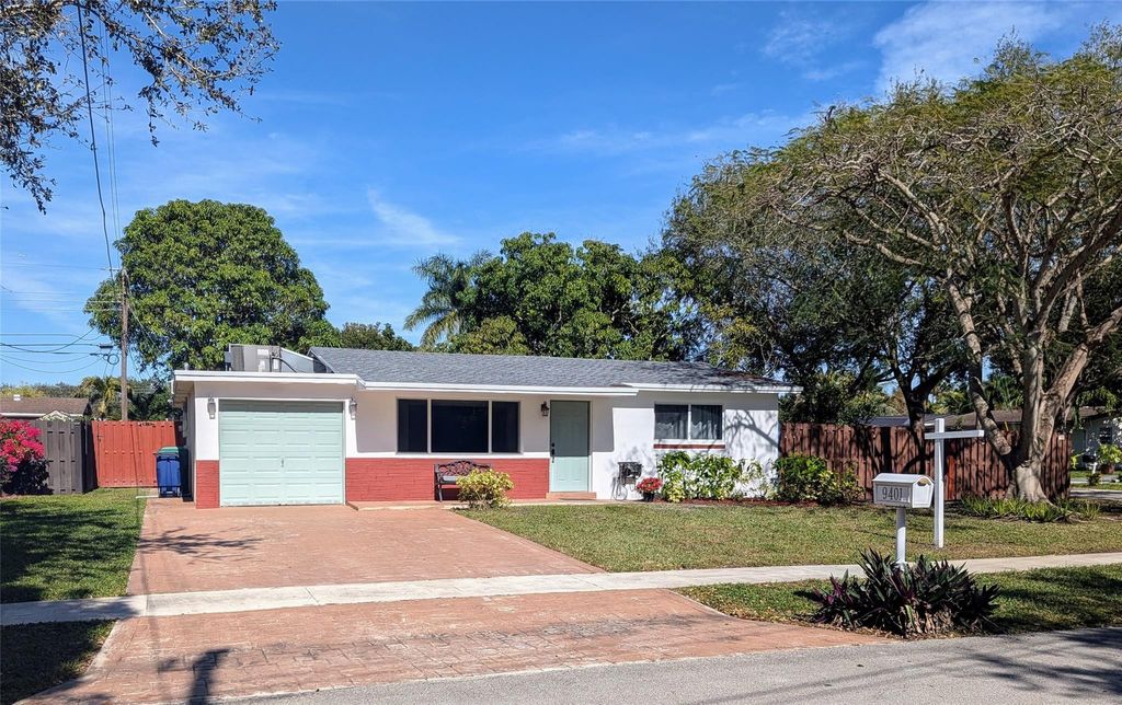 Photo of 9401 SW 53rd Street, Cooper City, FL 33328 (MLS # F10544059)