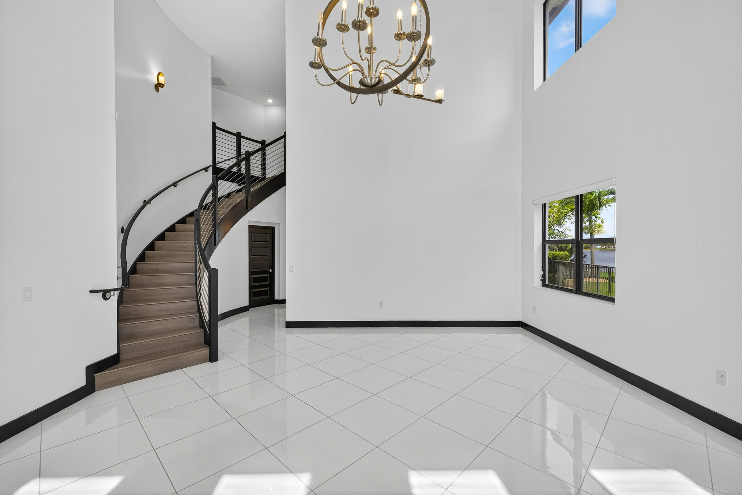 DUNNWOODY LAKE - Residential