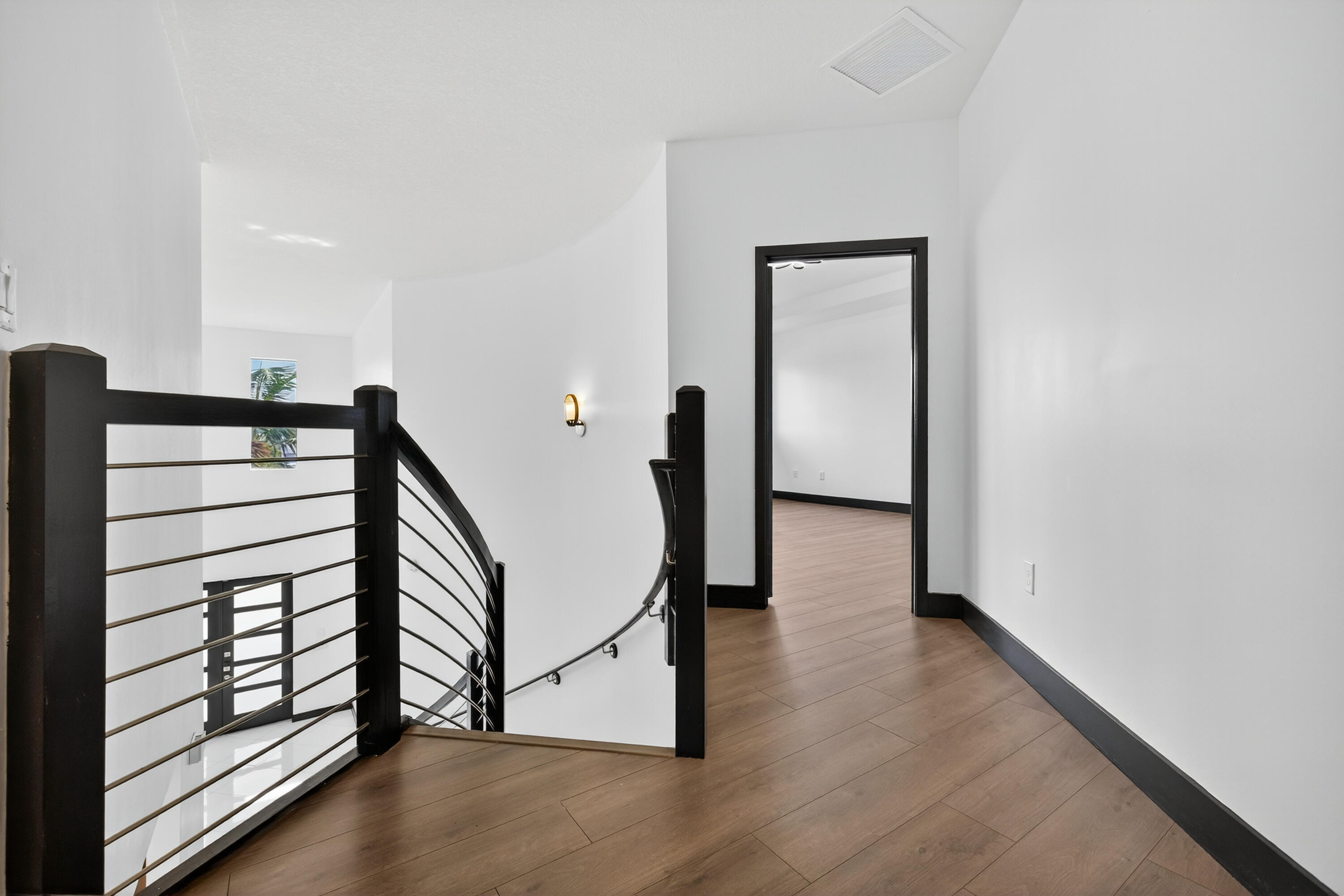 DUNNWOODY LAKE - Residential